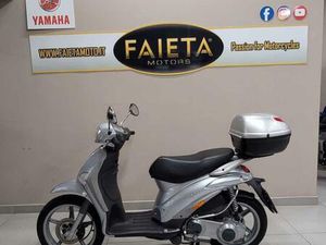 VENDO PIAGGIO LIBERTY 200 4T USATA A ROMA (CODICE 9881307) - MOTO.IT