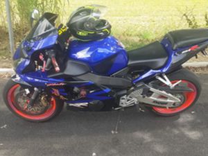 HONDA CBR 954