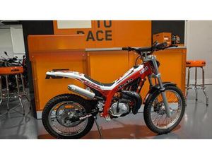 VENDO BETAMOTOR MINITRIAL LC (2013 - 16) USATA A VERONA (CODICE 9880525) - MOTO.IT