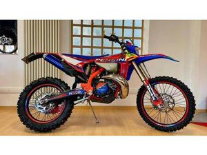 VENDO BETAMOTOR RR 300 2T ENDURO RACE (2025) USATA A TIRANO (CODICE 9880739) - MOTO.IT
