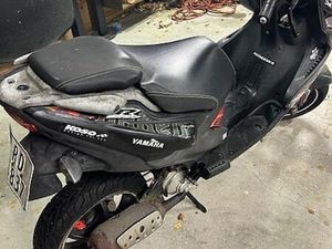 YAMAHA 50 AEROX