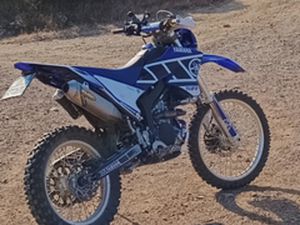 YAMAHA WR250R