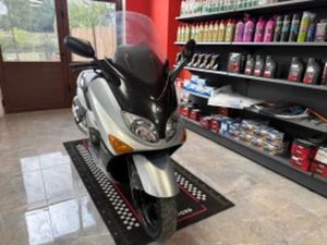 YAMAHA T-MAX 500 CC.