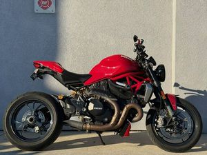 2017 DUCATI MONSTER 1200 R RED