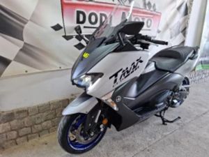 YAMAHA T-MAX
