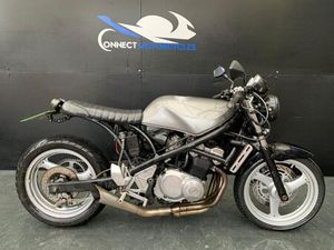 SUZUKI BANDIT 400 1991 CAFE RACER PROJECT BIKE HPI CLEAR
