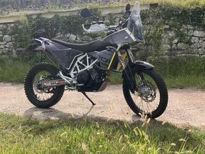 HUSQVARNA 701 ENDURO RALLY BIANCO