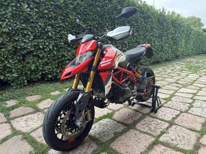 DUCATI HYPERMOTARD 950 SP