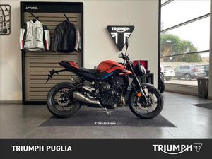 VENDO TRIUMPH STREET TRIPLE 765 R A2 (2024 - 25) USATA A MODUGNO (CODICE 9881181) - MOTO.IT