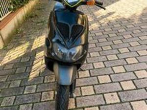 PIAGGIO ZIP SP