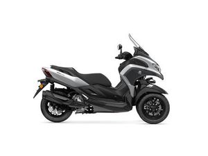 YAMAHA TRICITY 300