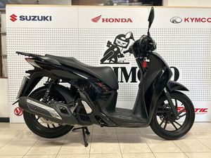 VENDO HONDA SH 150 I (2017 - 19) USATA A RAPALLO (CODICE 9881126) - MOTO.IT