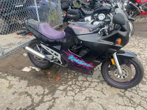 93 SUZUKI KITANA 600F