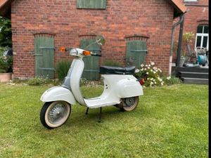 VESPA 50 N SPEZIAL. UNTER 3000 KM ORIGINAL LACK