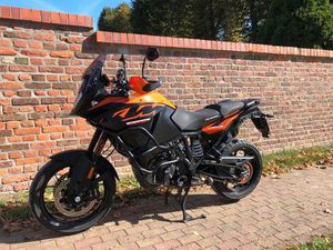 KTM 1090 ADVENTURE