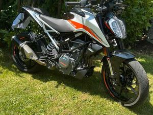 KTM DUKE 390 MOTORRAD/MOPED