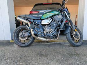 VENDO YAMAHA XSR 700 ABS (2016 - 20) USATA A GAETA (CODICE 9880669) - MOTO.IT