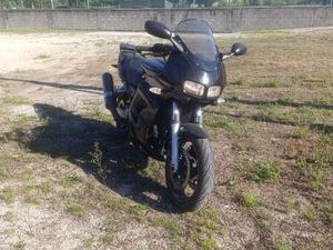 YAMAHA FAZER 600 TROCO CANEDO, VALE E VILA MAIOR