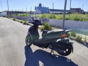 BEVERLY 300 HPE BLOCK SHAFT