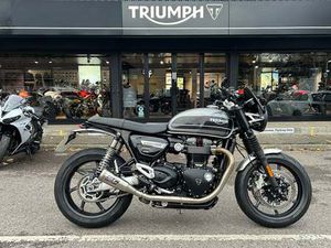 USED TRIUMPH SPEED TWIN 1200 FOR SALE IN CROYDON