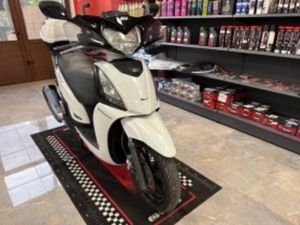 KYMCO PEOPLE GTI300I