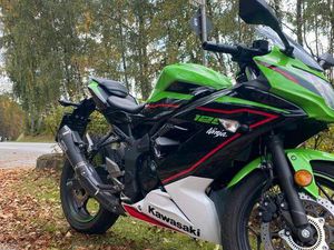 KAWASAKI NINJA 125 CCM