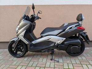 YAMAHA XMAX 250/125 SPORT CEGIELNIA
