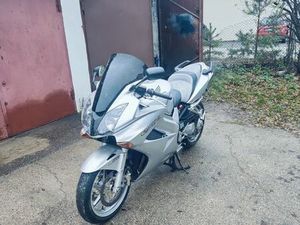 SPRZEDAM HONDA VFR 800 SUWALKI