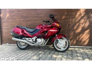 HONDA DEAUVILLE 650 NTV / 2004R BILCZA