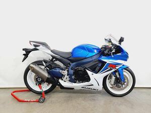 SUZUKI GSX-R 600*1.HAND*KD NEU*2088KM*L4*TIEFER*WIE NEU*
