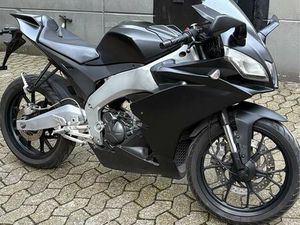 APRILIA RS4 125 CCM BJ 2014