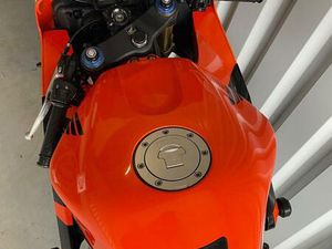 HONDA CBR 600 RR PC37