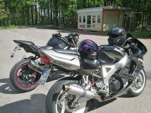 HONDA CBR 900 SC33