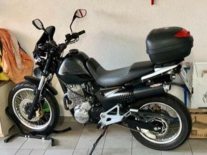 VERKAUFT WIRD EIN HONDA 650 SLR