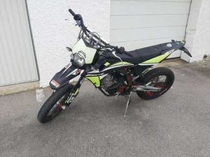 XMF 125