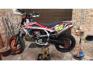 HUSQVARNA SM 450 RR 2009 SUPERMOTO