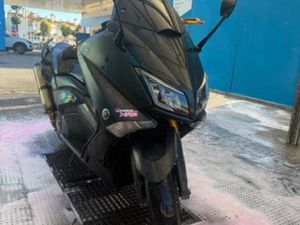 YAMAHA - TMAX 530