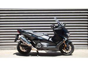 YAMAHA - TMAX