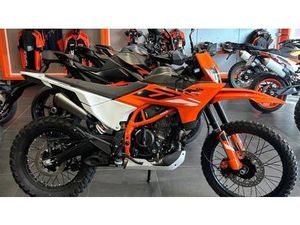 VENDO KTM 390 ENDURO R (2025 - 26) NUOVA A AREZZO (CODICE 9804936) - MOTO.IT