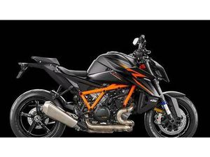 VENDO KTM 1390 SUPER DUKE R EVO (2024 - 26) NUOVA A LEINI' (CODICE 9687622) - MOTO.IT