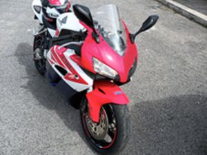 HONDA CBR 1000 RR