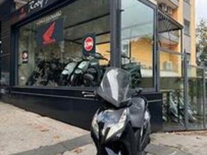 PEUGEOT GEOPOLIS 300 RS