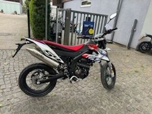 APRILIA SX 125