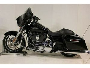 2023 HARLEY-DAVIDSON STREET GLIDE®