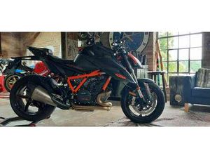 SUPER DUKE