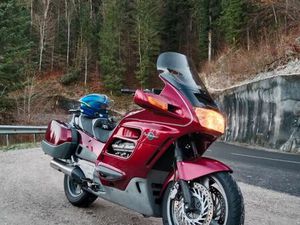 HONDA 1100ST PAN EUROPEAN