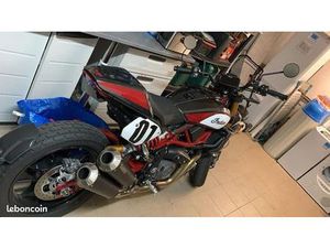 INDIAN FTR 1200 CARBON