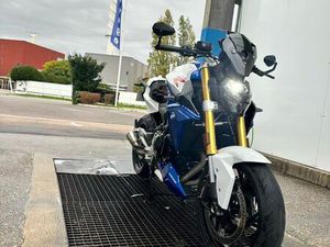 BMW F900R