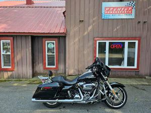 2017 HARLEY-DAVIDSON FLHXS STREET GLIDE SPECIAL