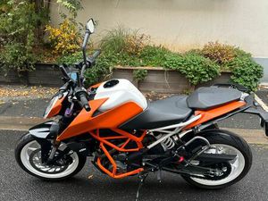KTM 390 DUKE